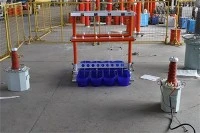 Tester pentru echipamente de protecție a izolației
